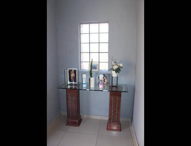 4 BEDROOM HOUSE FOR SALE IN TOWNSEND ESTATE